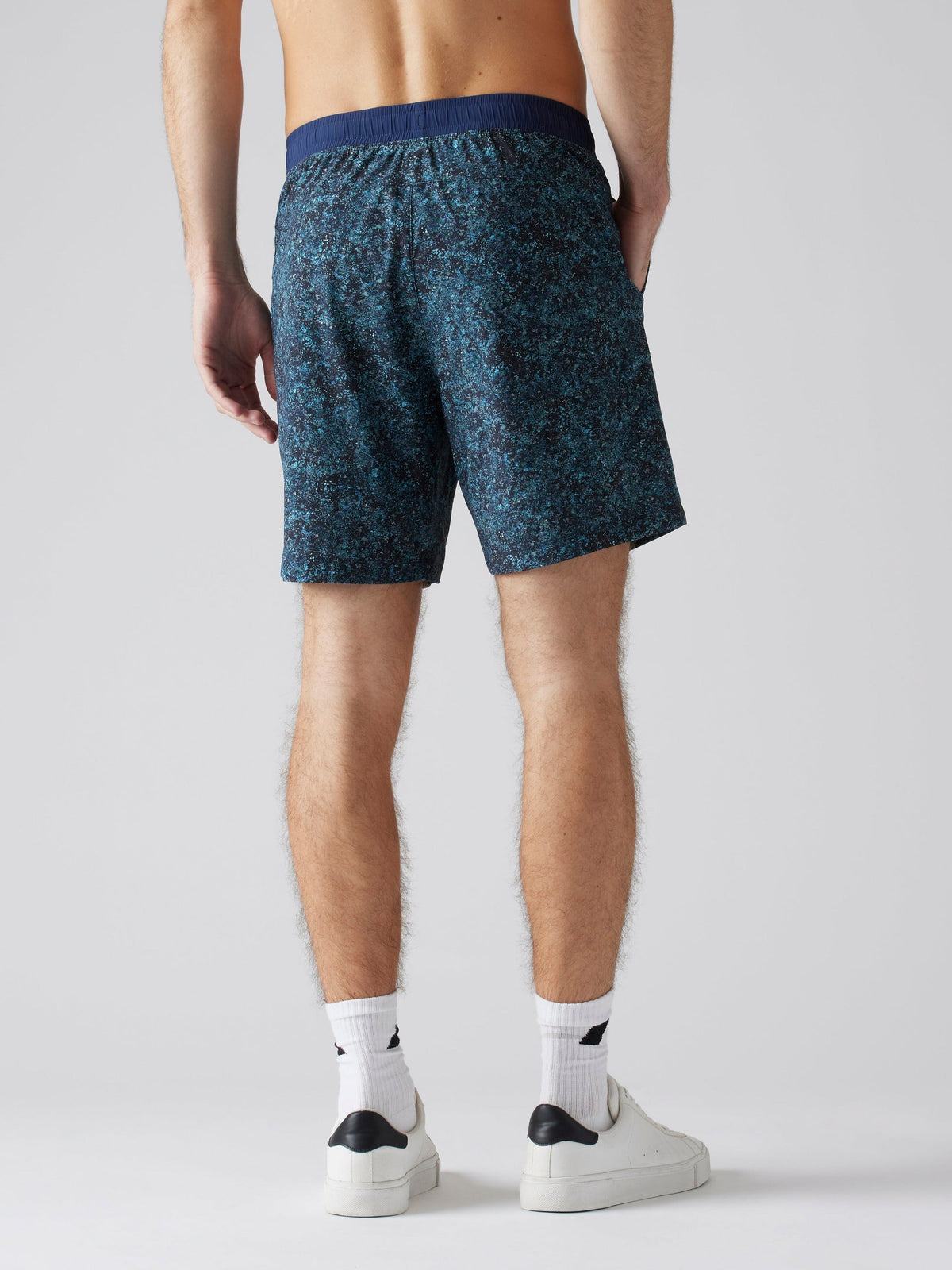 Rhone Pursuit Short 7" Unlined
