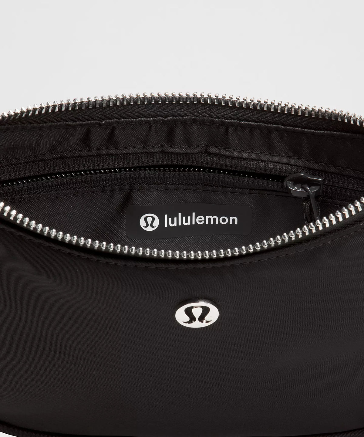 Lululemon City Essentials Bag