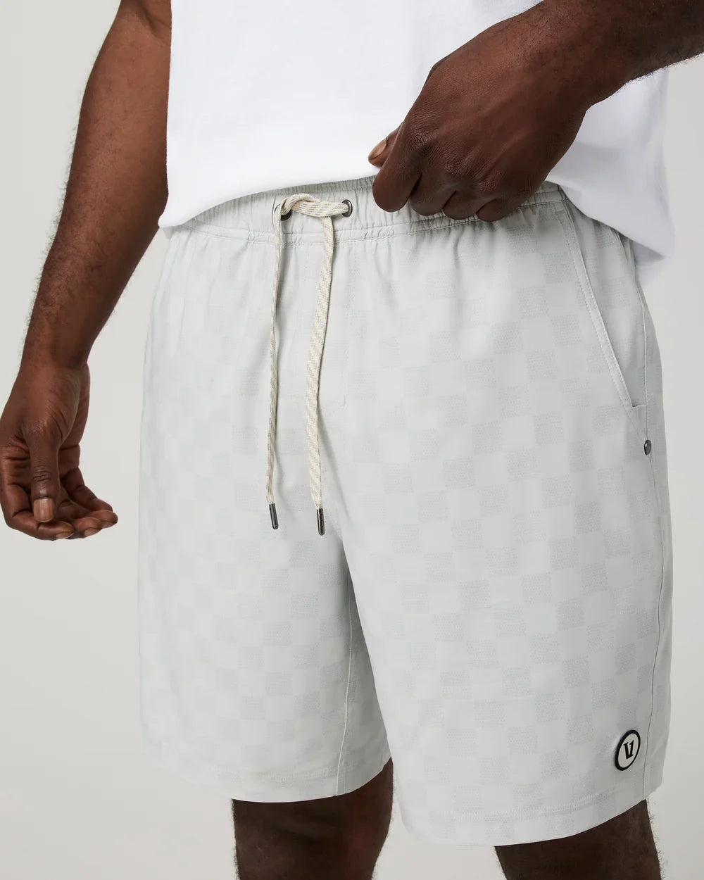 Vuori Kore 7" Lined Short